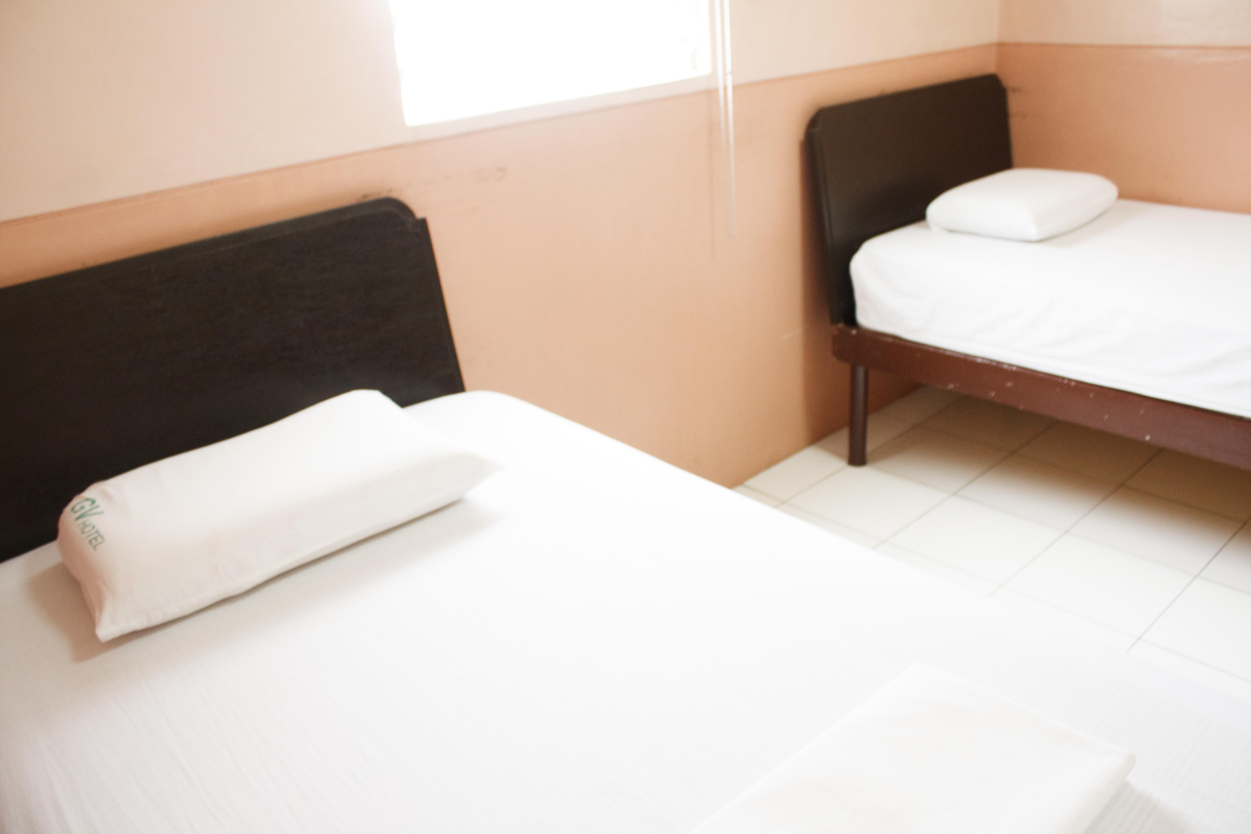 Gv Hotel - Naval Biliran Bagian luar foto