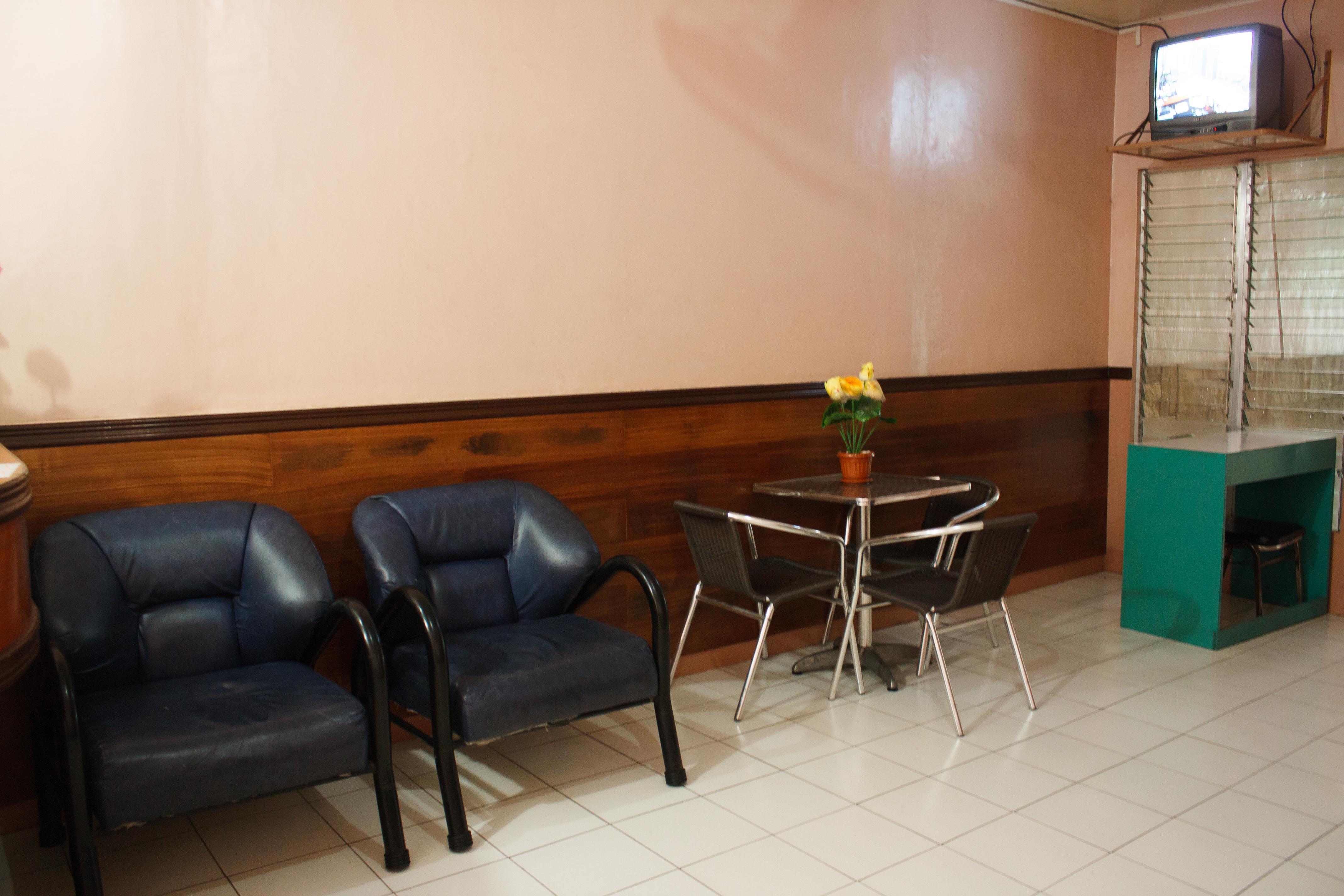 Gv Hotel - Naval Biliran Bagian luar foto