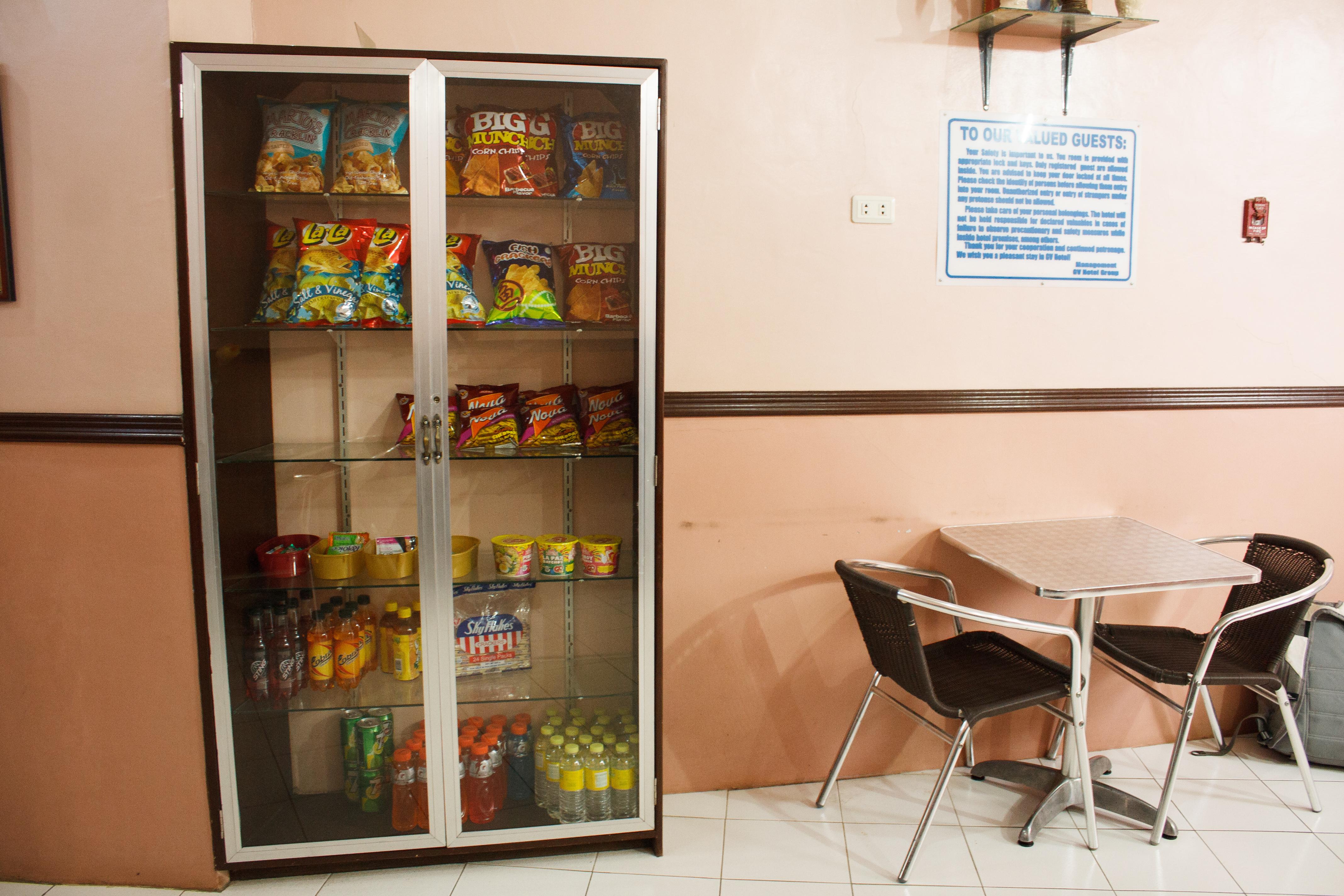 Gv Hotel - Naval Biliran Bagian luar foto