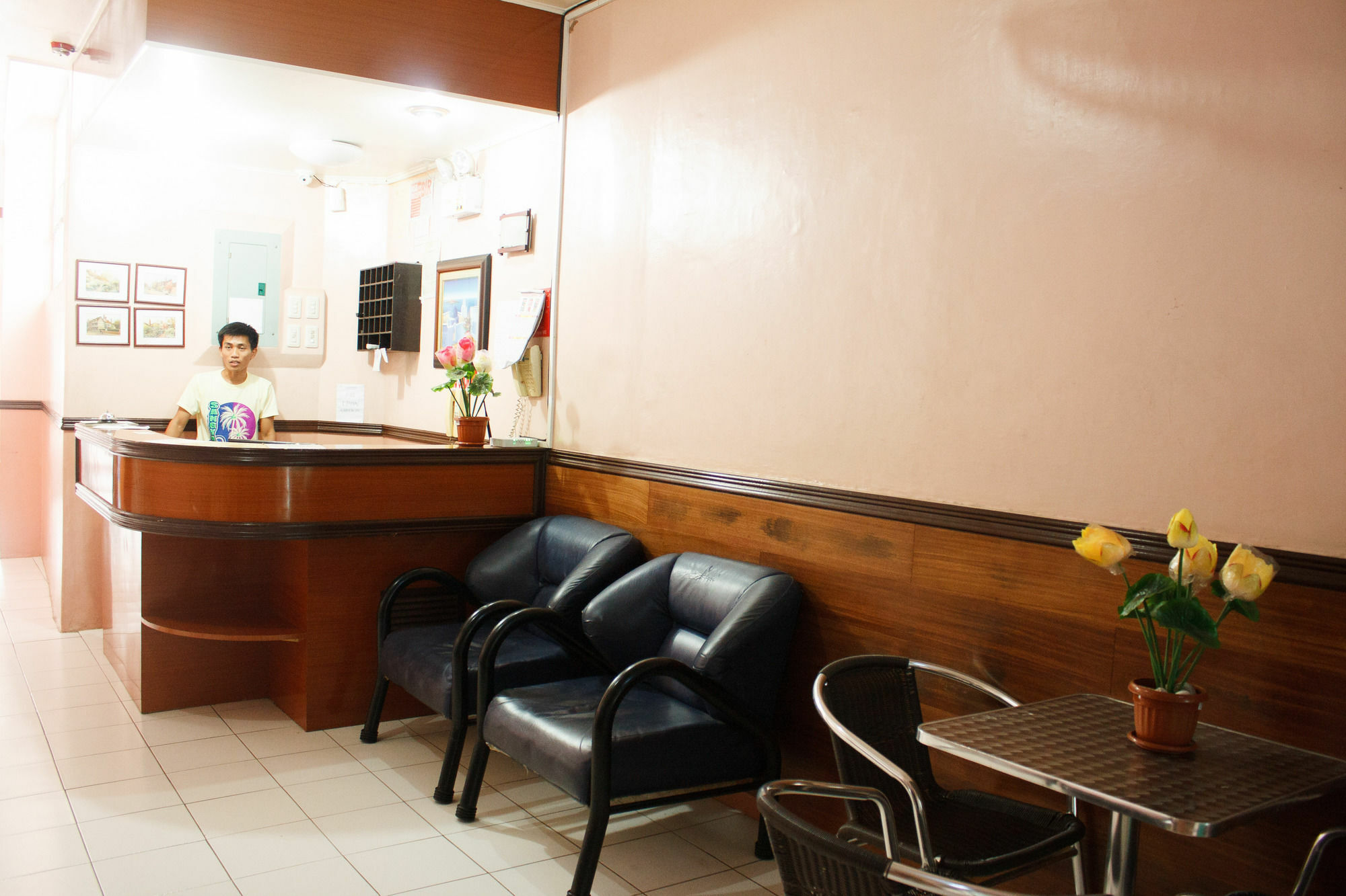 Gv Hotel - Naval Biliran Bagian luar foto